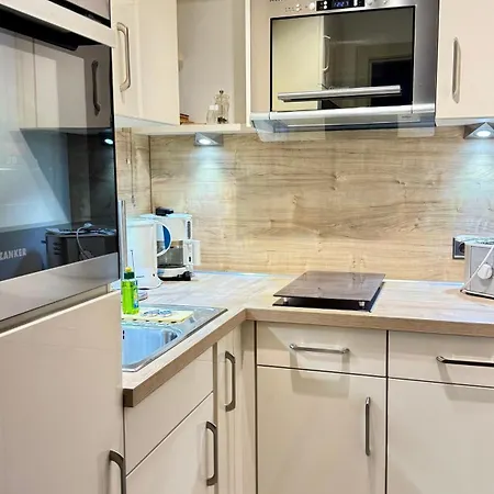 17-9, Brandenburger Str, Strandnah, Wlan, 1 Zi Appartement *